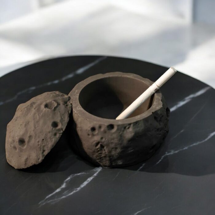 Elegant Moon Surface Ashtray with Lid