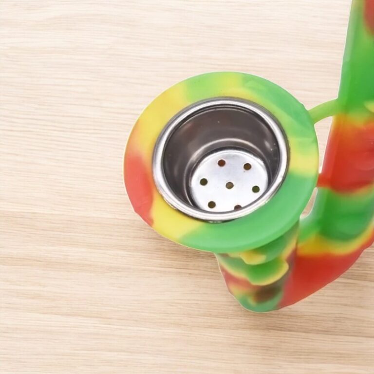 Green, Red and Yellow Smoking Tobacco Pipes with Steel Bowl- 3