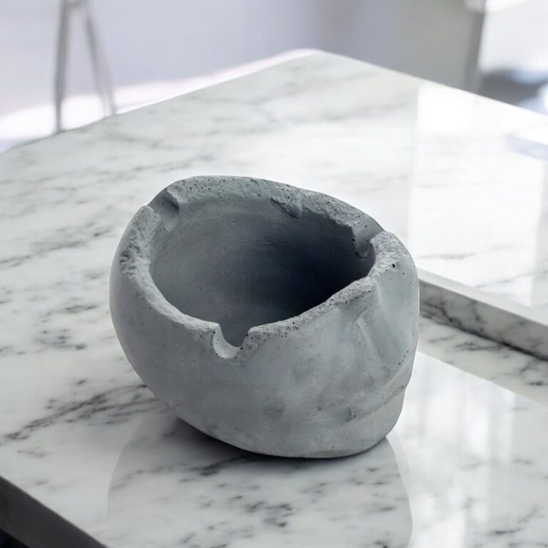 Half Face Design Concrete Ashtray